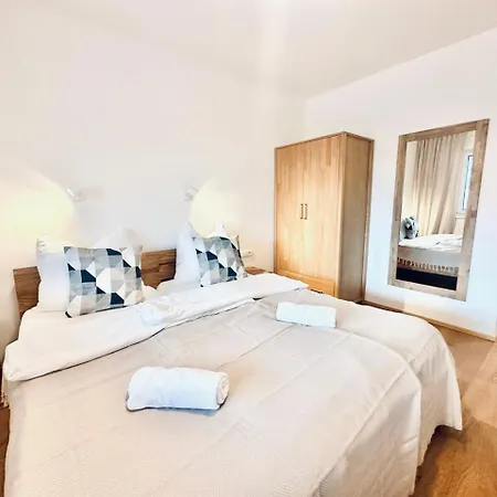 Malerei Penthouse By Da Alois גרובמינג