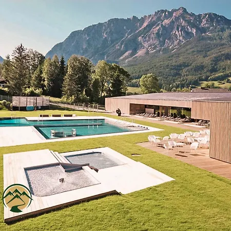 Malerei Penthouse By Da Alois דירה גרובמינג