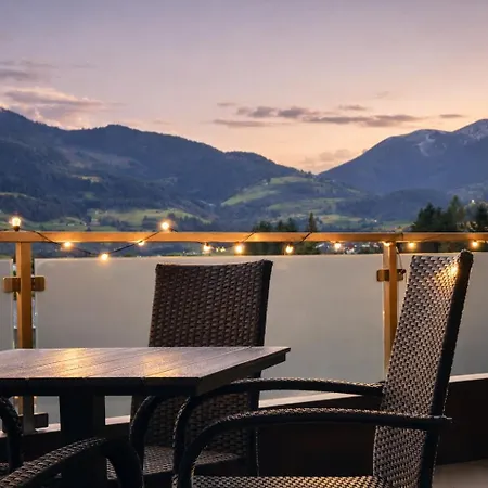 شقة Malerei Penthouse By Da Alois غوربمينغ