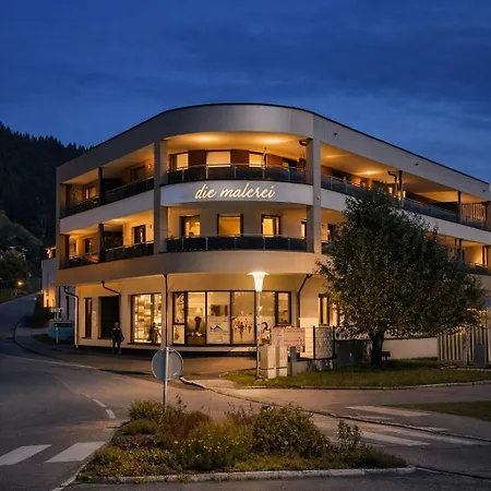 Malerei Penthouse By Da Alois شقة *